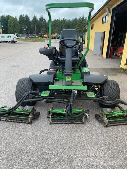 John Deere 7500A Kosiarki ogrodowe
