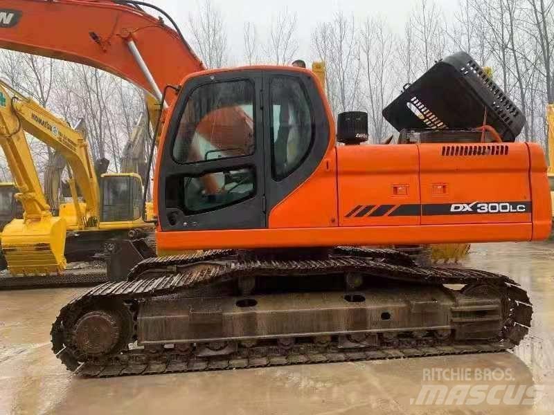 Doosan DX300LC Koparki gąsienicowe