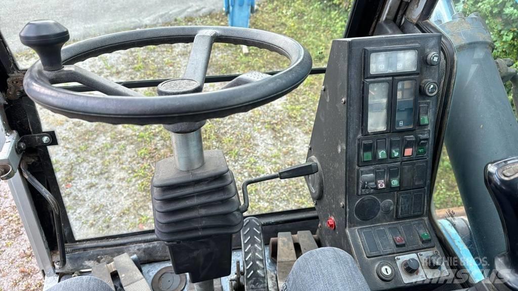 Terex MHL 320 Koparki przeładunkowe