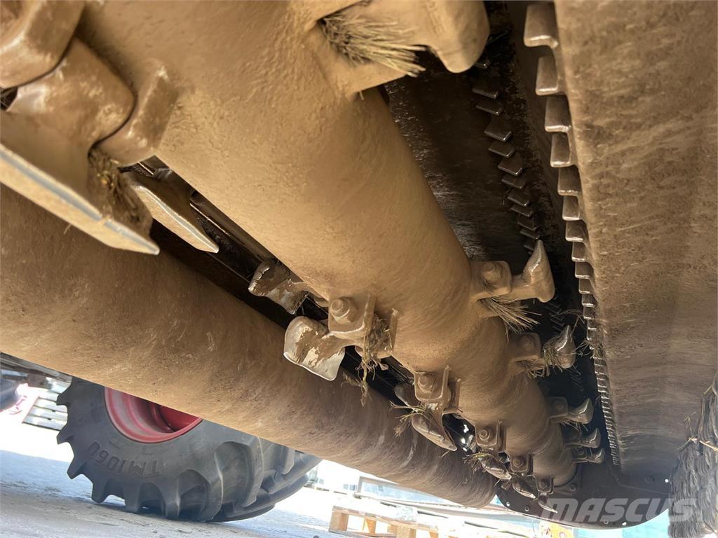 Berti Dual 280 Kosiarki na pola golfowe i stadiony