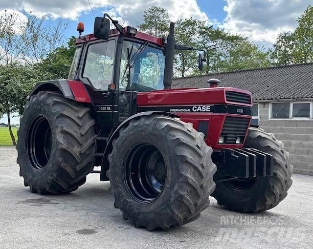 Case IH 1255 XL Ciągniki rolnicze