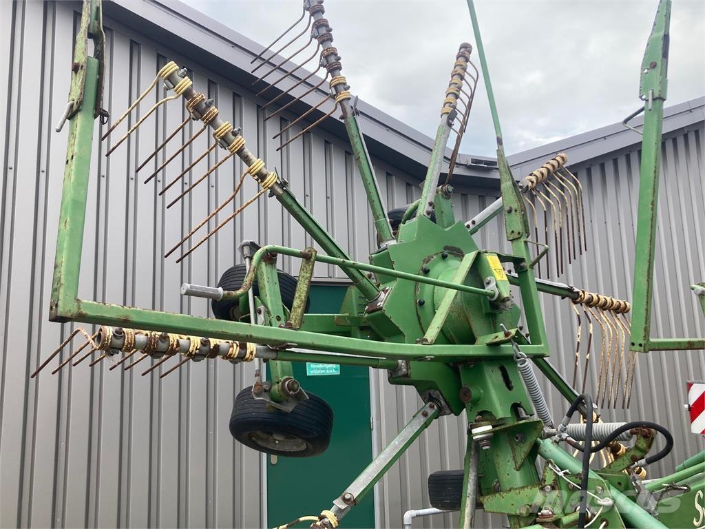 Krone 1201 hark Zgrabiarki i przetrząsacze