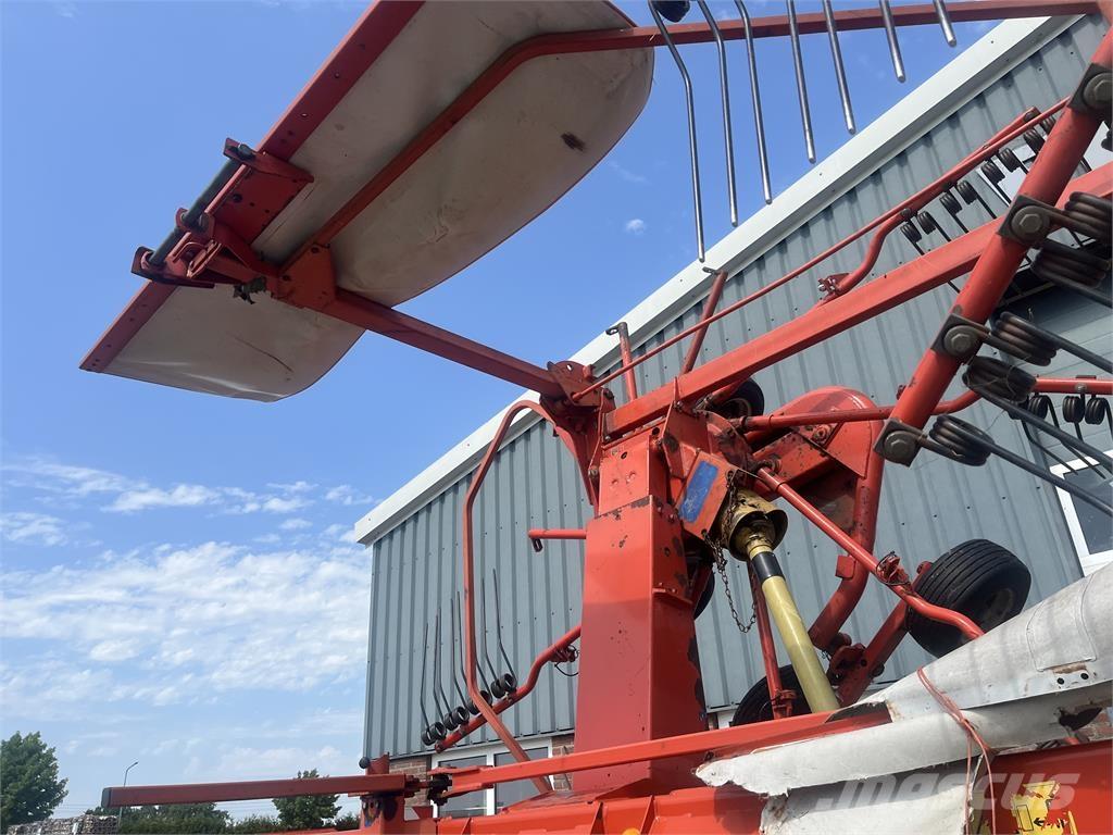 Kuhn 7302 DL Zgrabiarki i przetrząsacze