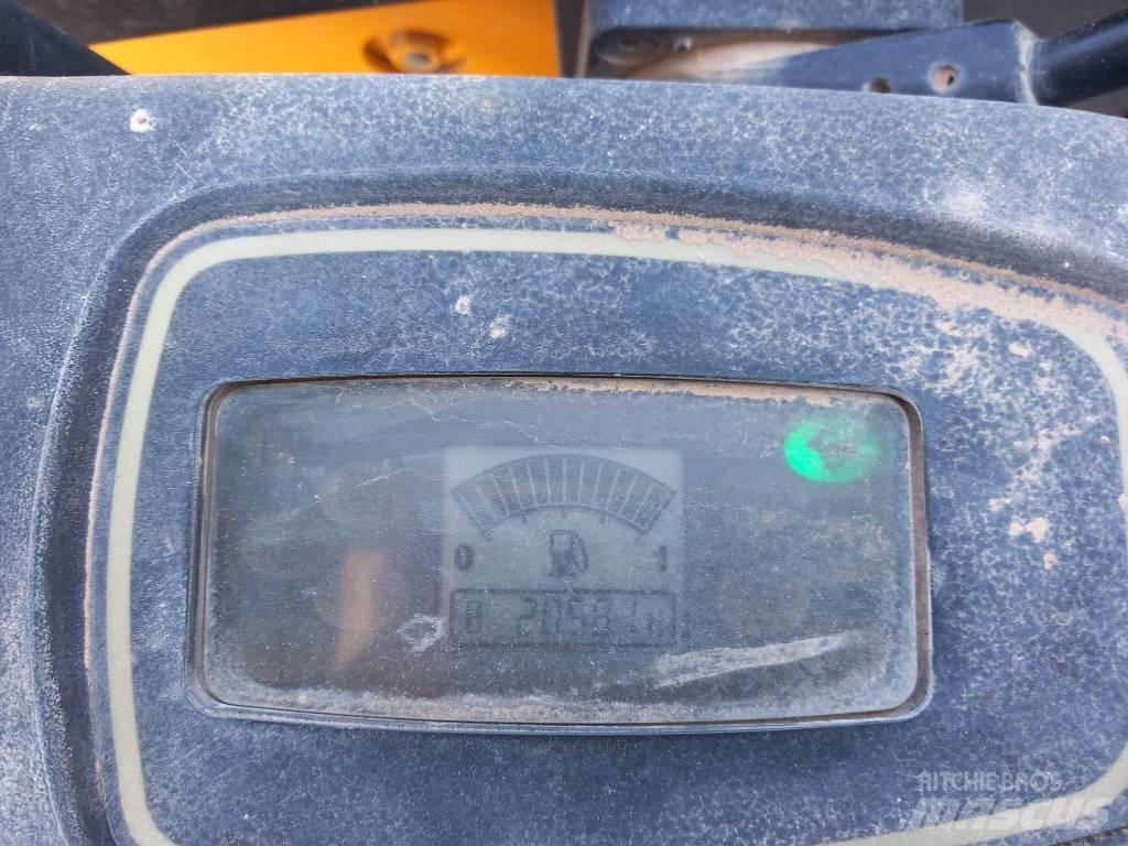 JCB 8030 ZTS Minikoparki