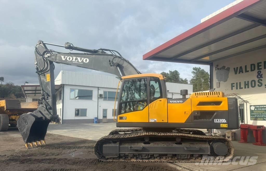 Volvo EC 220 DL Koparki gąsienicowe