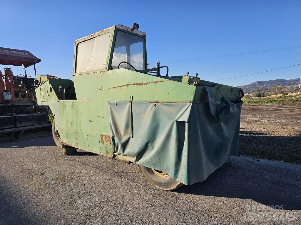 Corinsa 12/22 Zagęszczarki gruntu