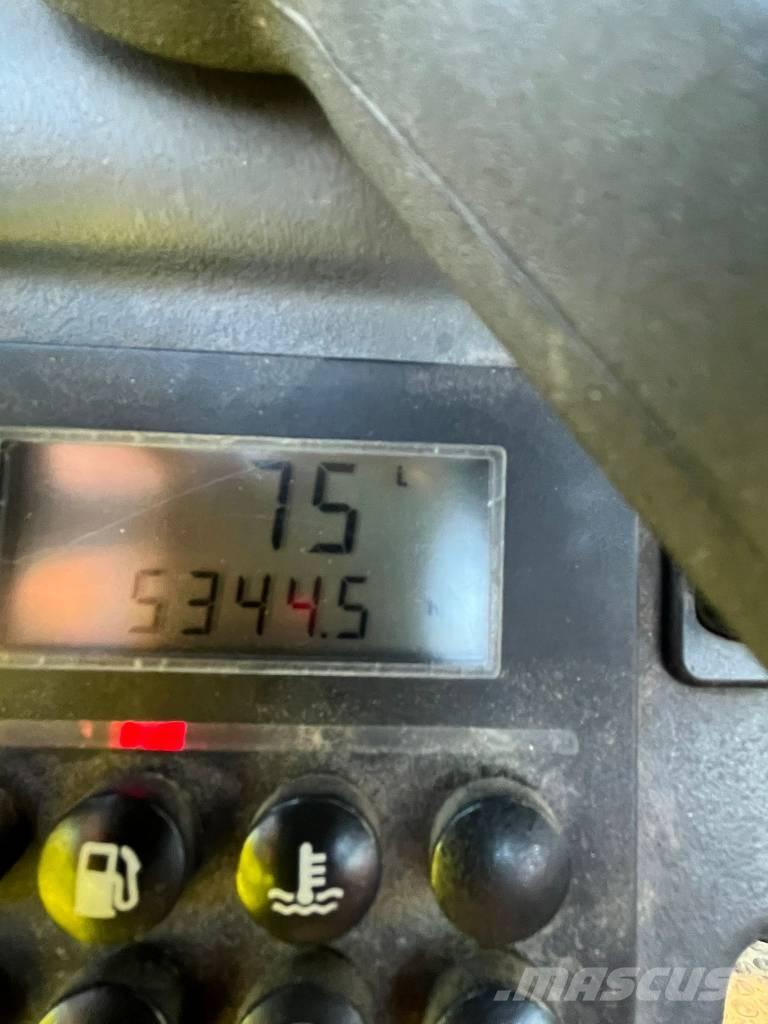 Ladog T1400 Maszyny komunalne