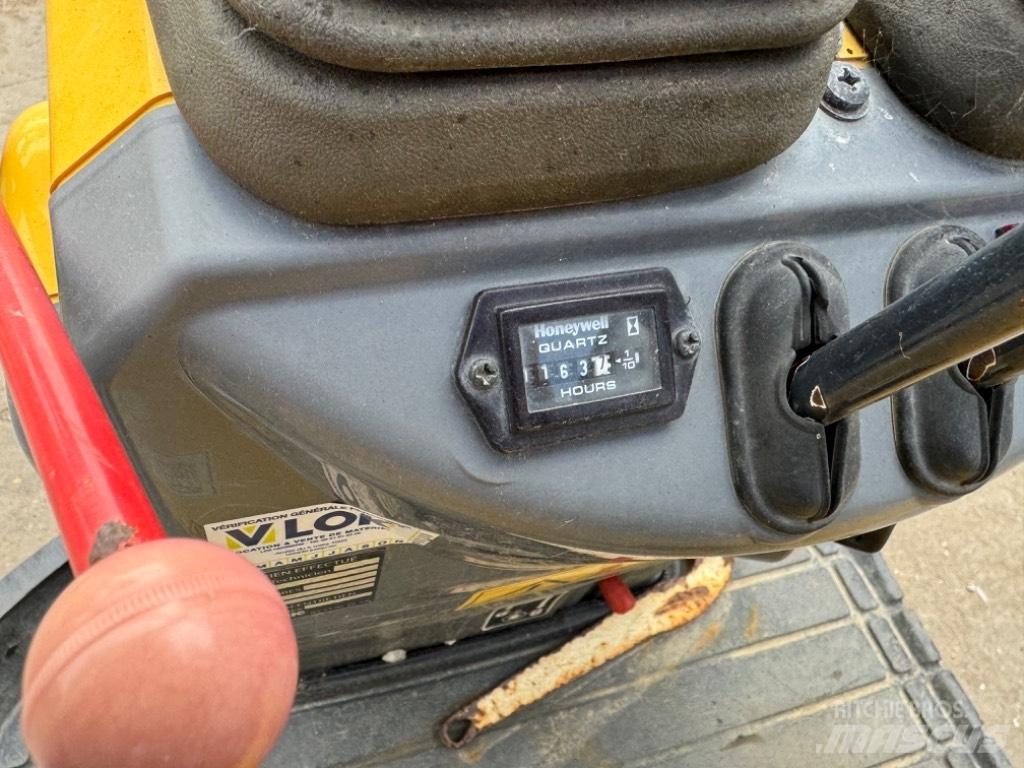 Yanmar SV08 (AH918) Minikoparki