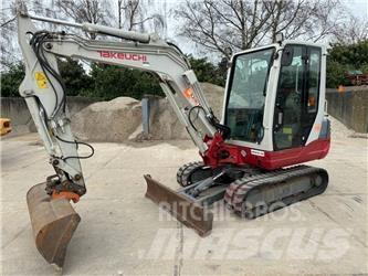 Takeuchi TB235 Minikoparki