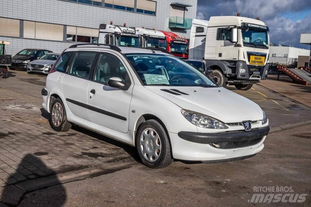 Peugeot 206 SW Samochody osobowe