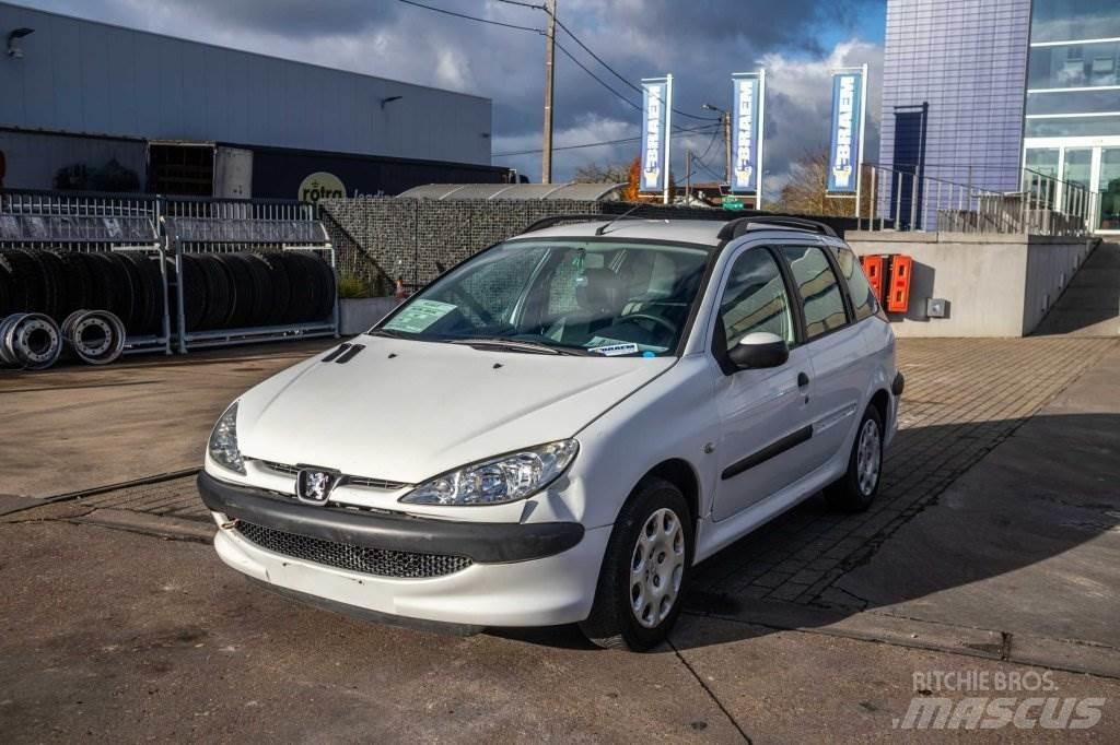 Peugeot 206 SW Samochody osobowe
