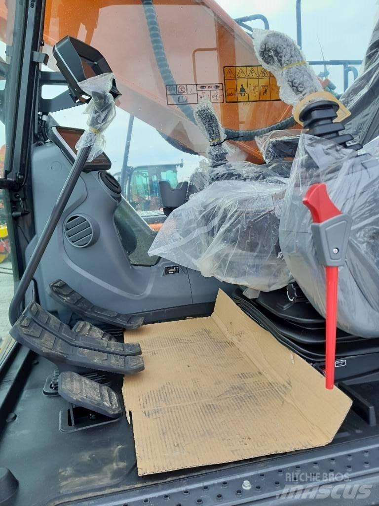 Doosan DX 255 NLC-7 Koparki gąsienicowe
