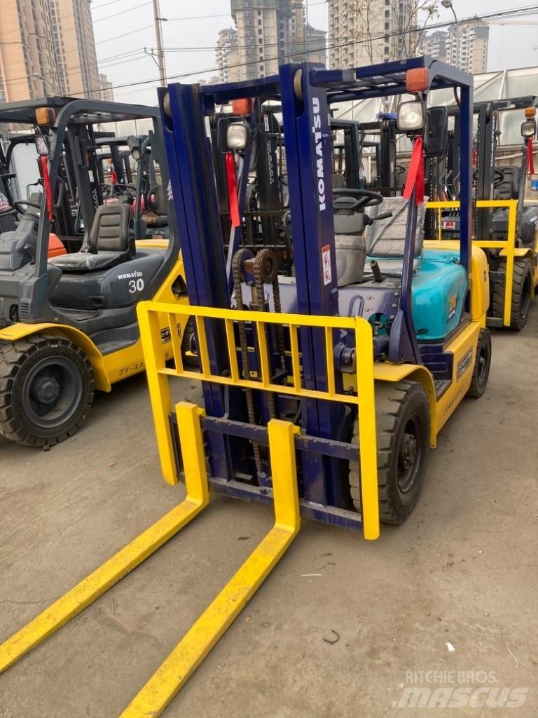 Komatsu FD25 Wózki Diesla