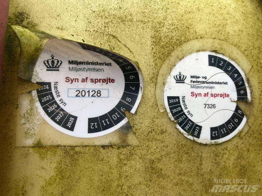 Hardi Mega 1200 Zamontowane opryskiwacze