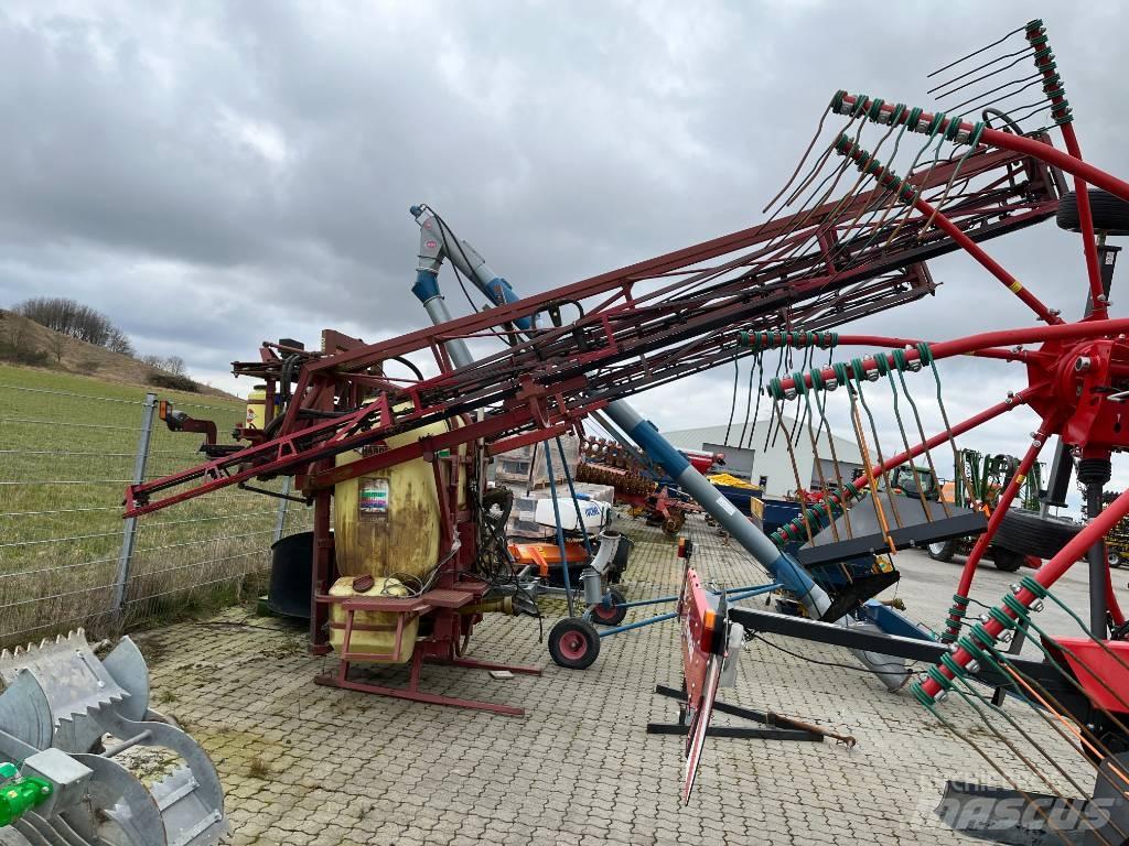 Hardi Mega 1200 Zamontowane opryskiwacze