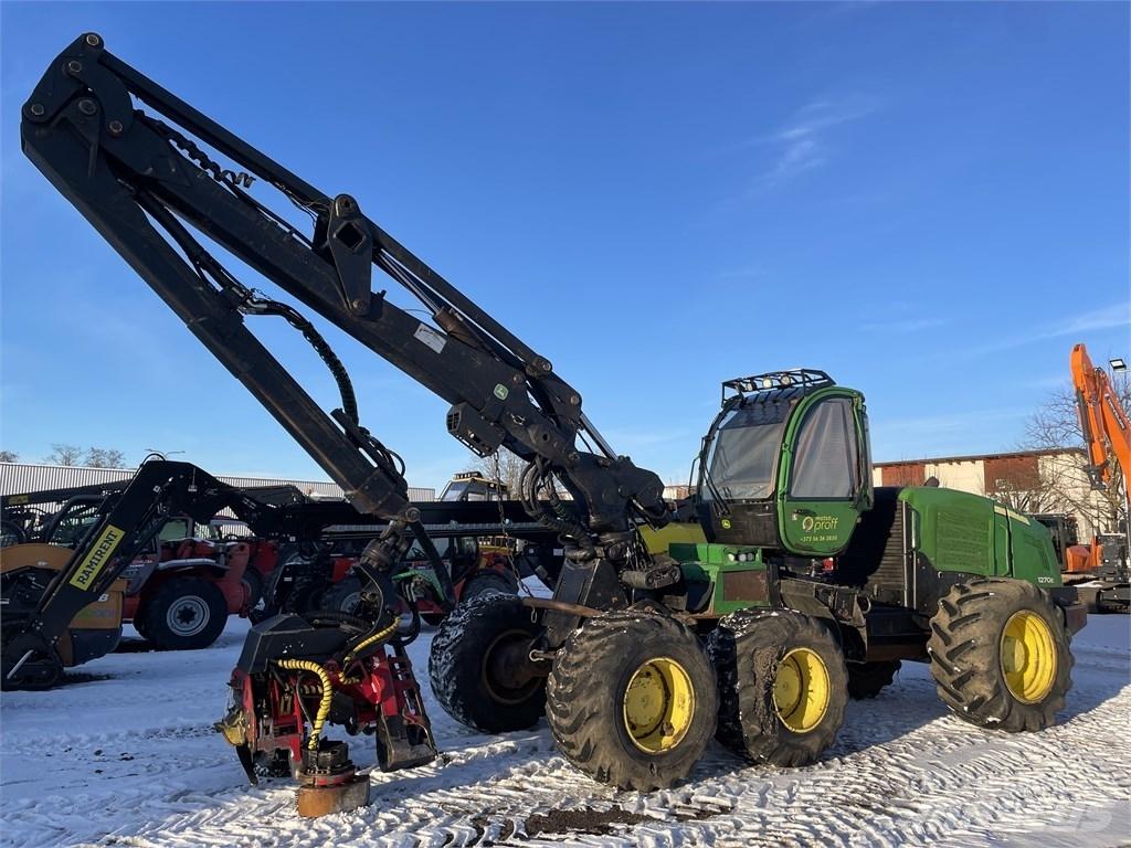 John Deere 1270E Harwestery
