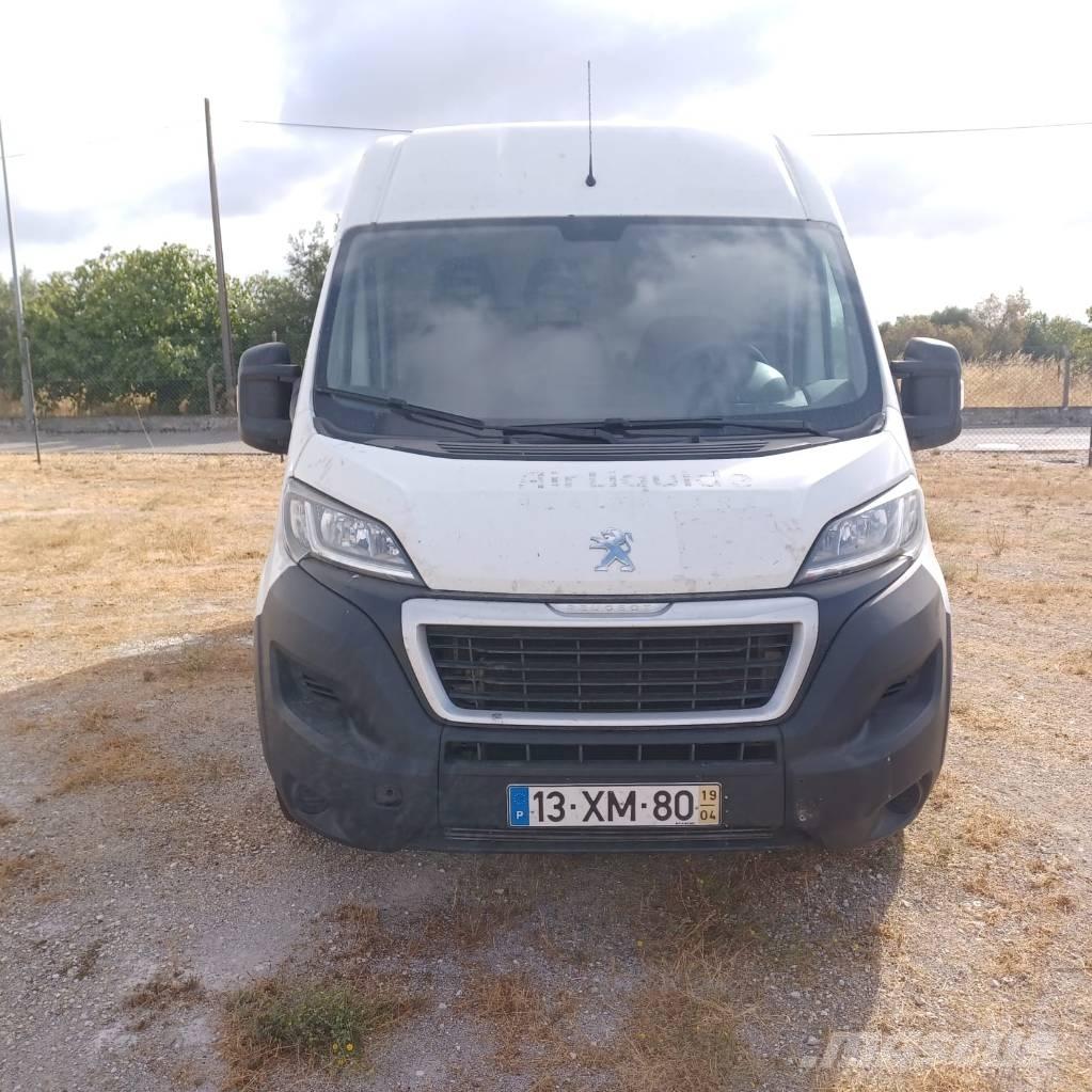 Peugeot Boxer Pick-upy / Pojazdy z otwieranymi burtami