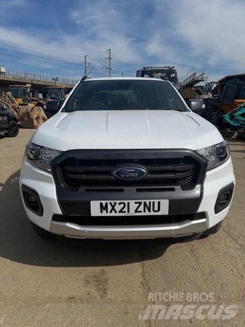 Ford Ranger Wildtrak Pick-upy / Pojazdy z otwieranymi burtami