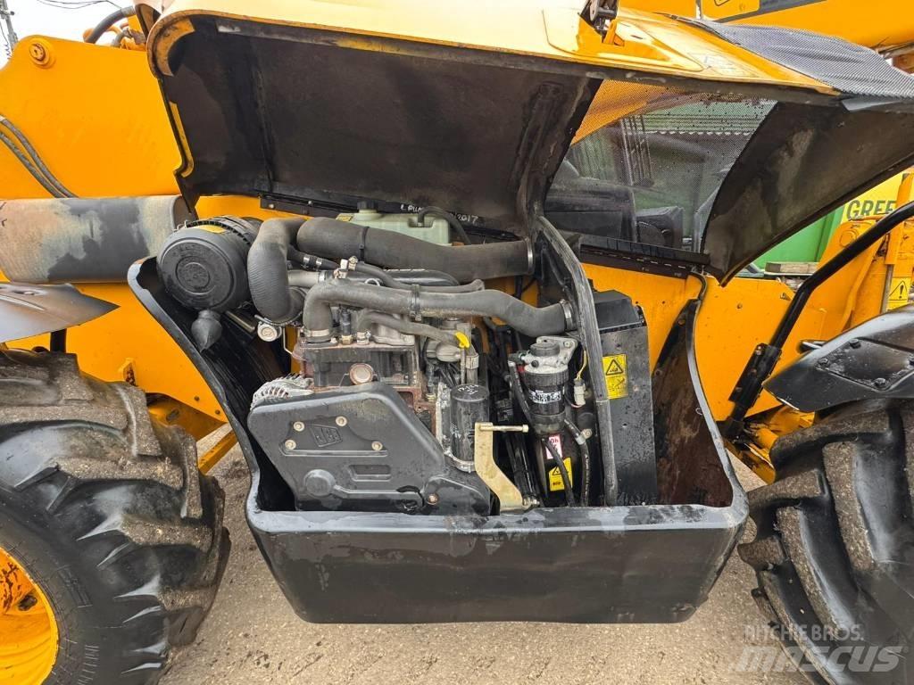 JCB 535-125 Ładowarki teleskopowe