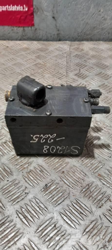 Scania 94 D.    1422640 Hydraulika