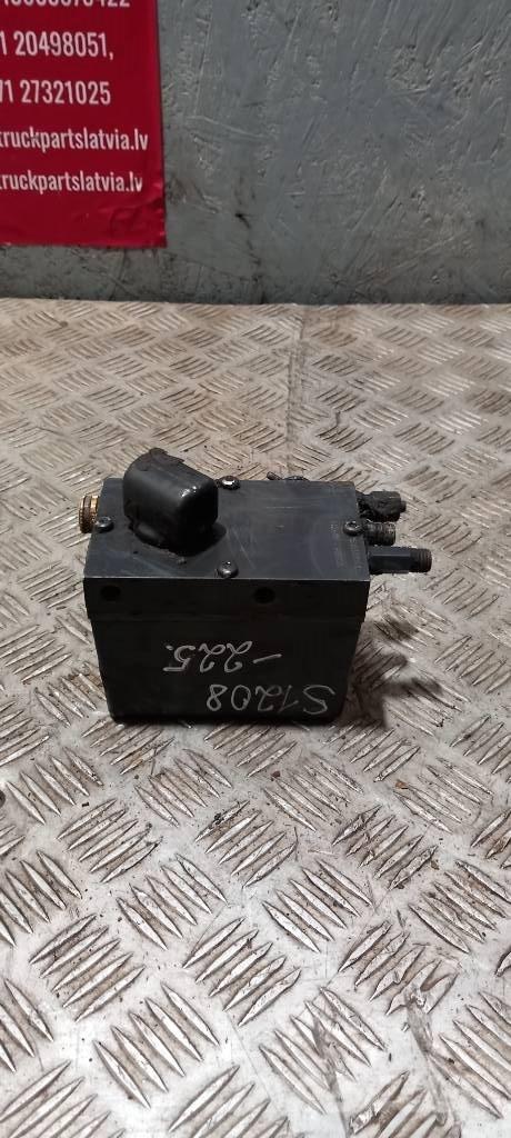 Scania 94 D.    1422640 Hydraulika