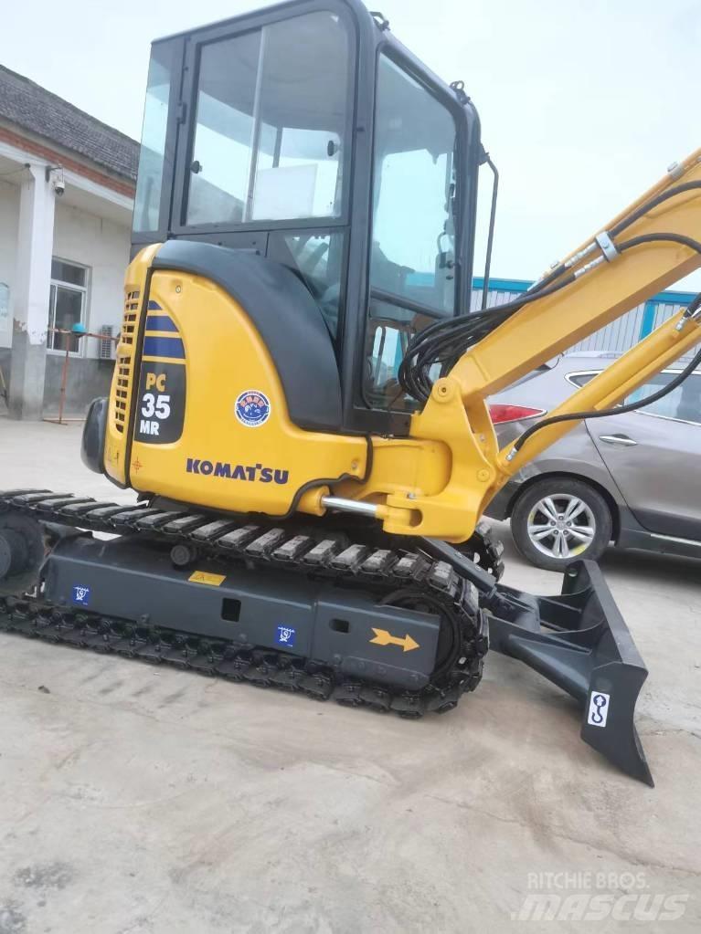 Komatsu PC 35 Minikoparki