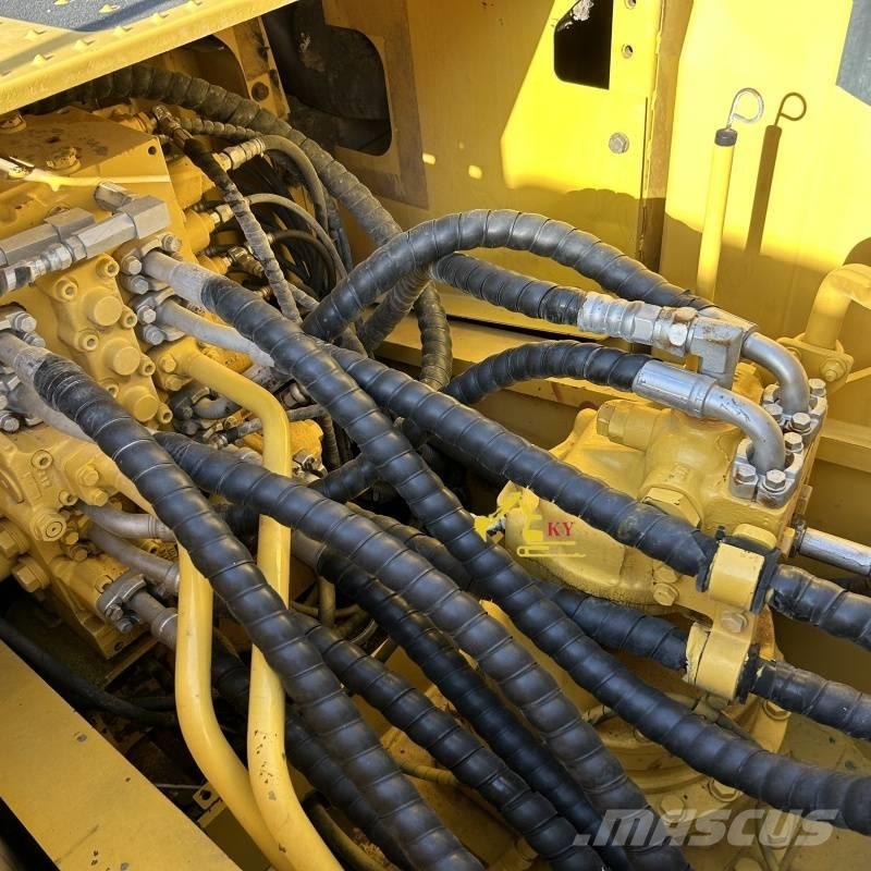 Komatsu PC 200-8 Koparki gąsienicowe
