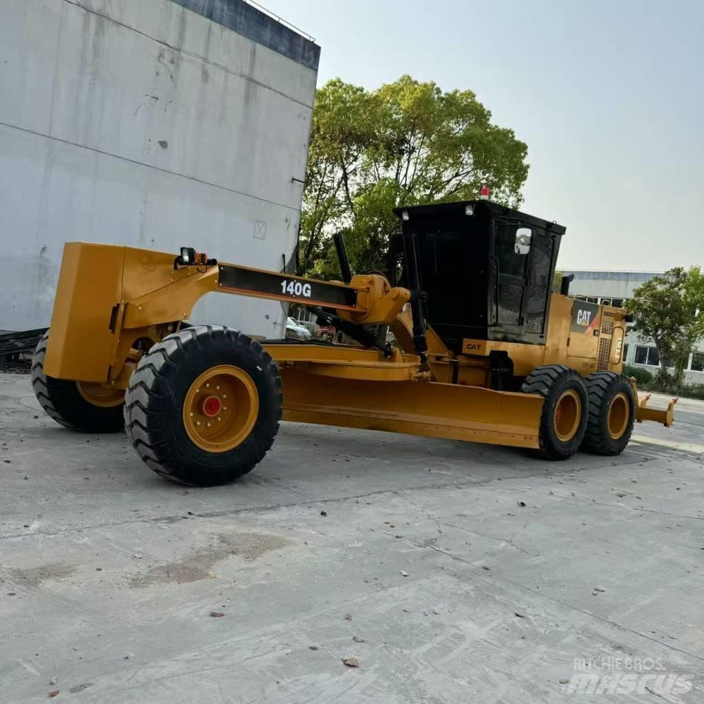 CAT 140 G Równiarki