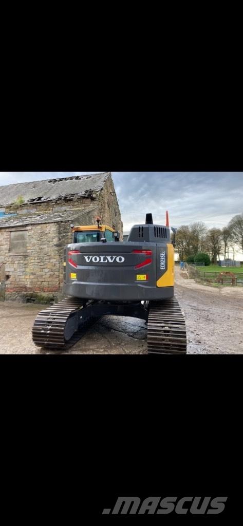 Volvo ECR 235 E Koparki gąsienicowe
