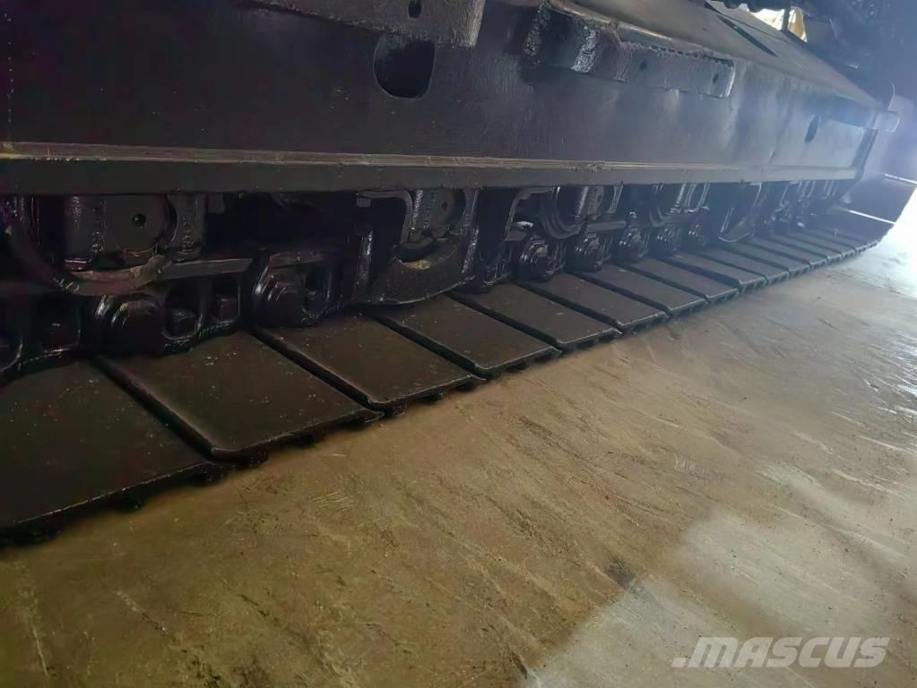CAT 320 Koparki gąsienicowe