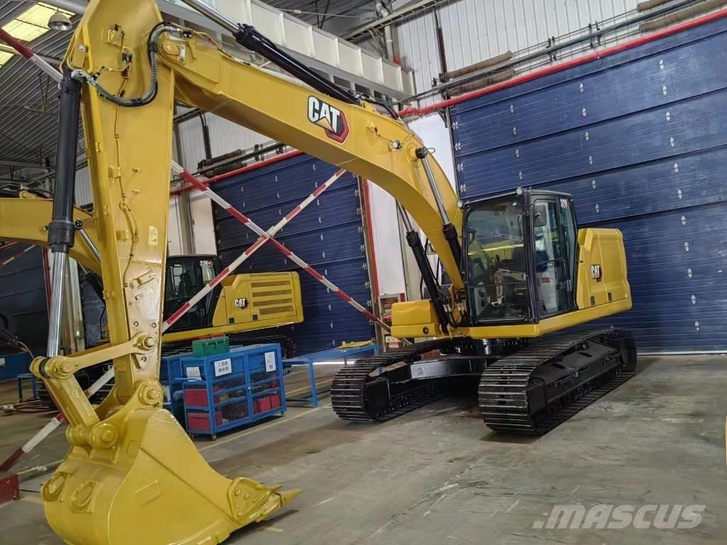 CAT 320 Koparki gąsienicowe