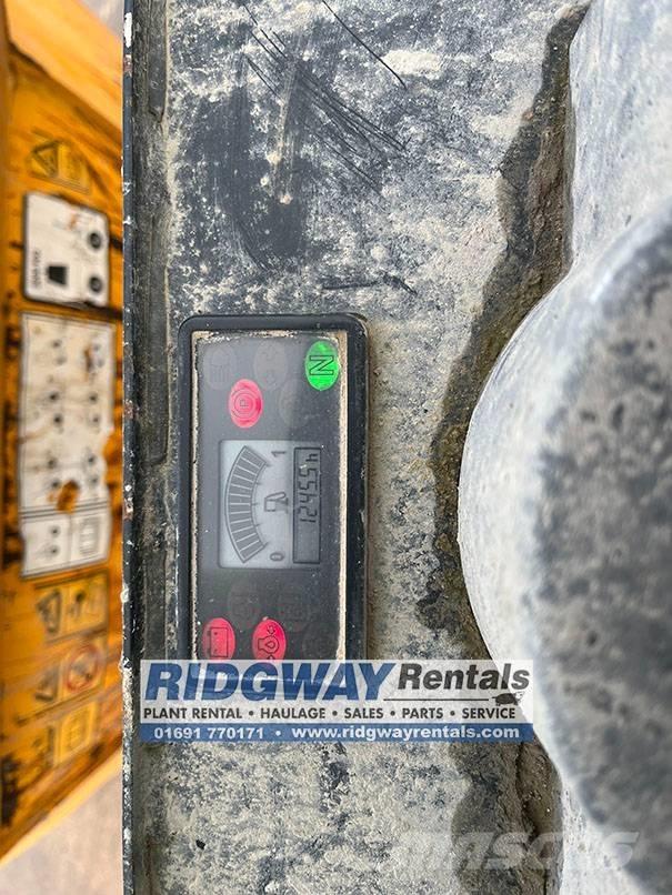 JCB 3STH Wozidła kolebkowe