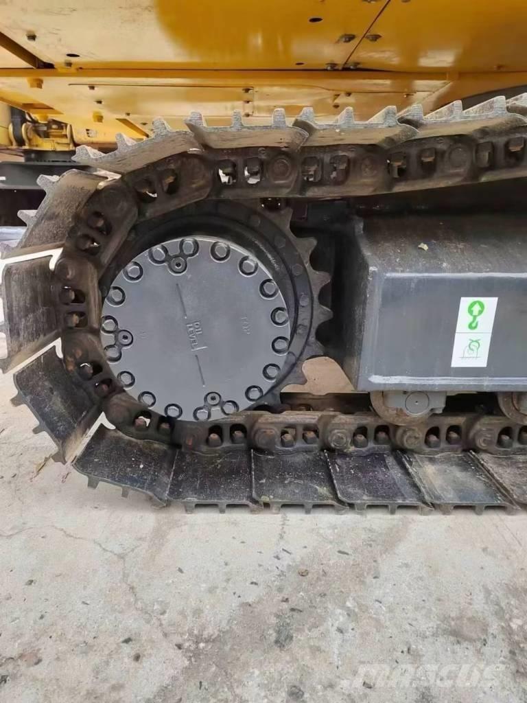 Komatsu PC 200-8 Koparki gąsienicowe