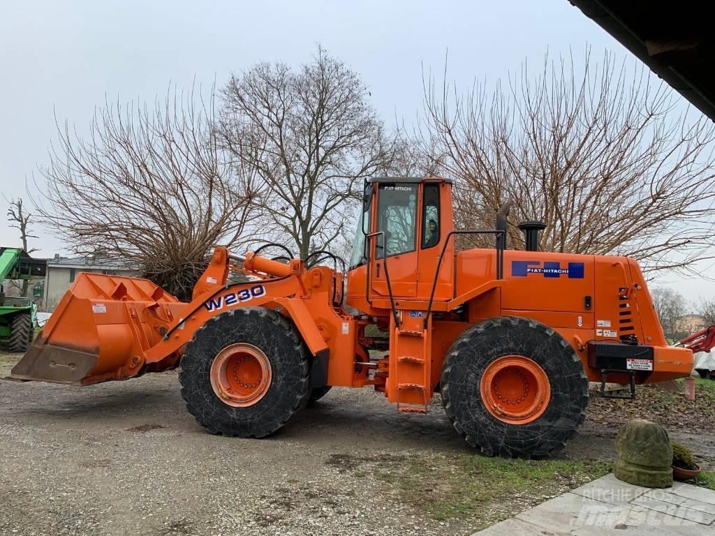 Fiat-Hitachi W230 Ładowarki kołowe