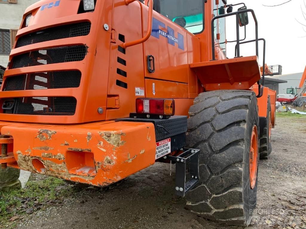 Fiat-Hitachi W230 Ładowarki kołowe