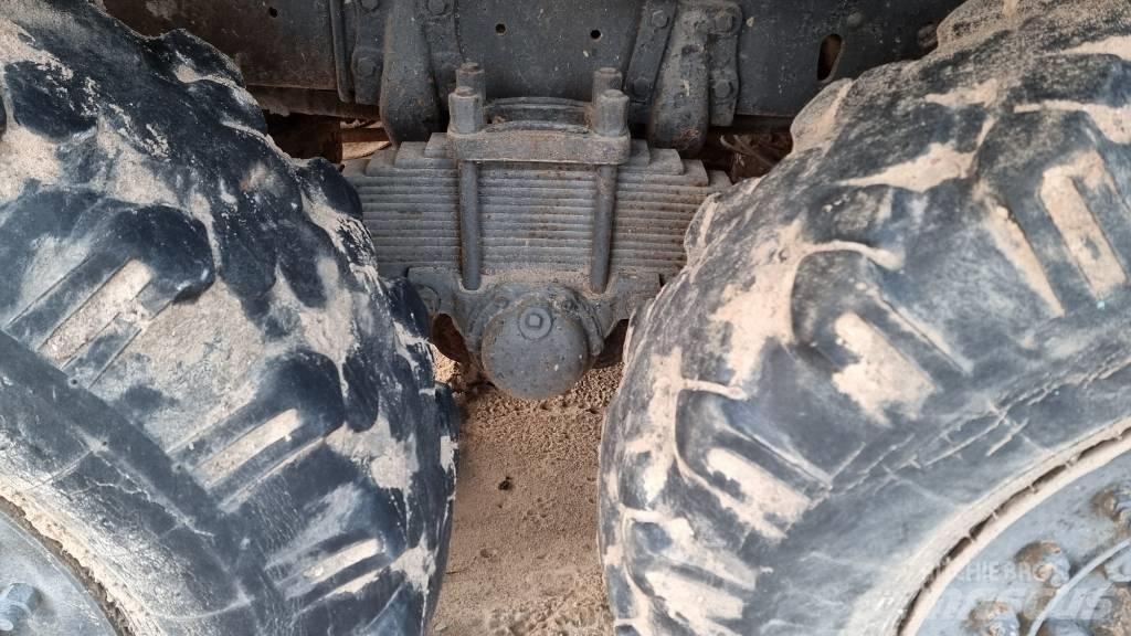 ZIL 157 K 6x6 Samochody ciężarowe ze skrzynią zamkniętą