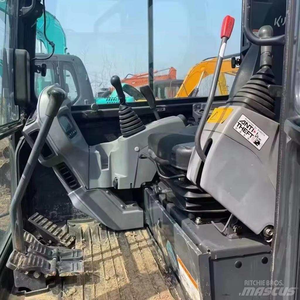 Kubota U 15 Minikoparki