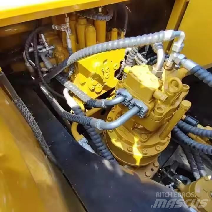 Sany SY235C Koparki gąsienicowe