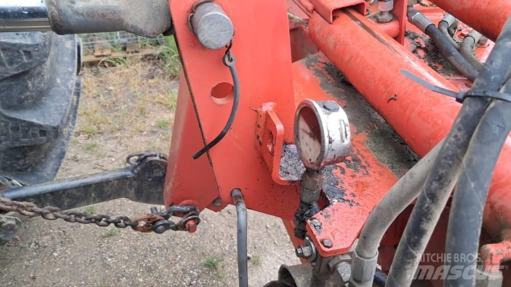 Kuhn GMD 702 Kosiarki
