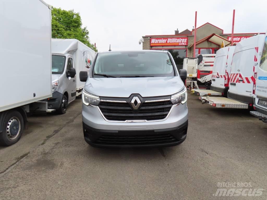 Renault Trafic Busy / Vany