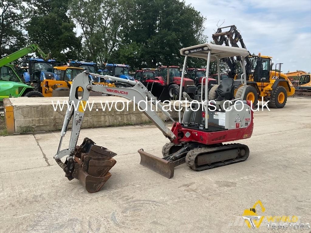 Takeuchi TB 216 Minikoparki