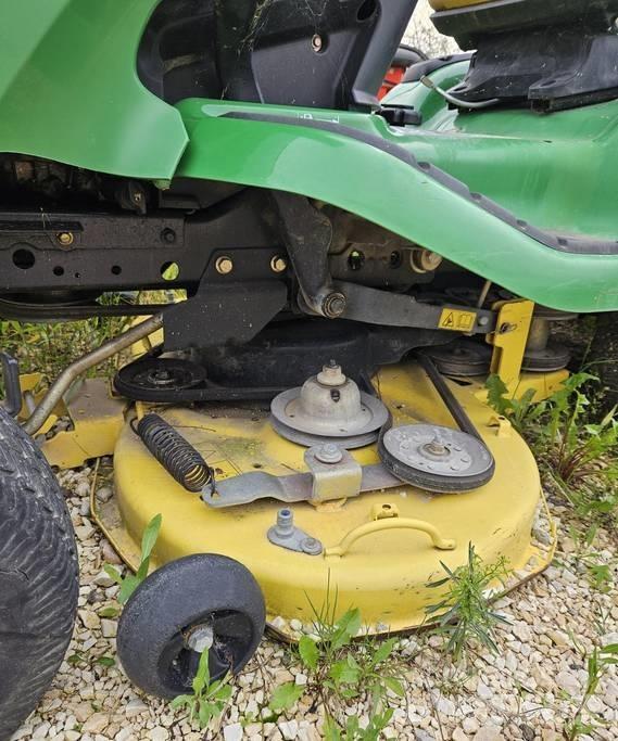 John Deere X 300 R Kosiarki ogrodowe