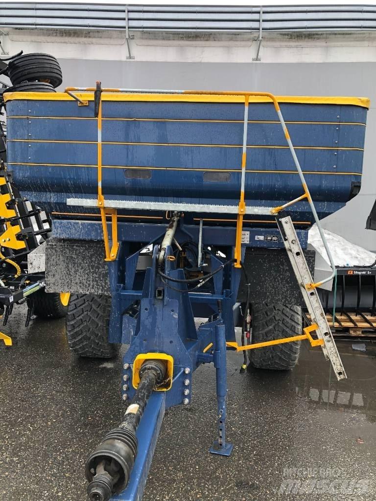 Bogballe M 3 PLUS Rozrzutnik nawozów mineralnych