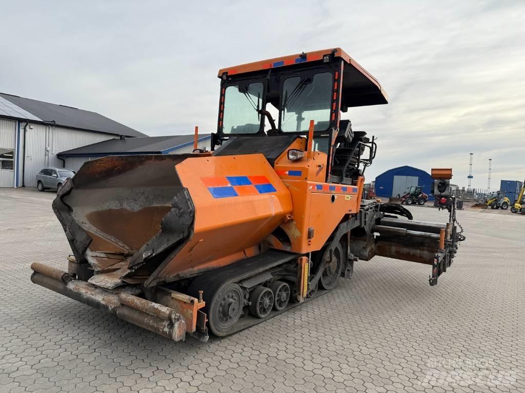 CAT AP 555 E Rozściełacze do asfaltu