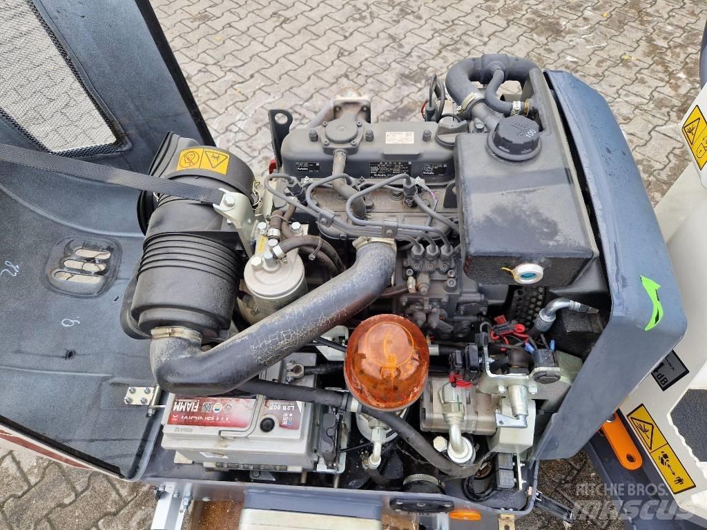 Dynapac CC 900 Zagęszczarki gruntu