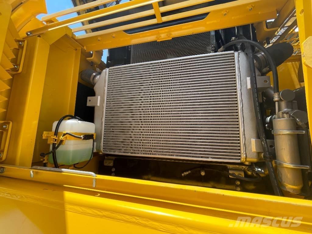 Komatsu PC 360 Koparki gąsienicowe