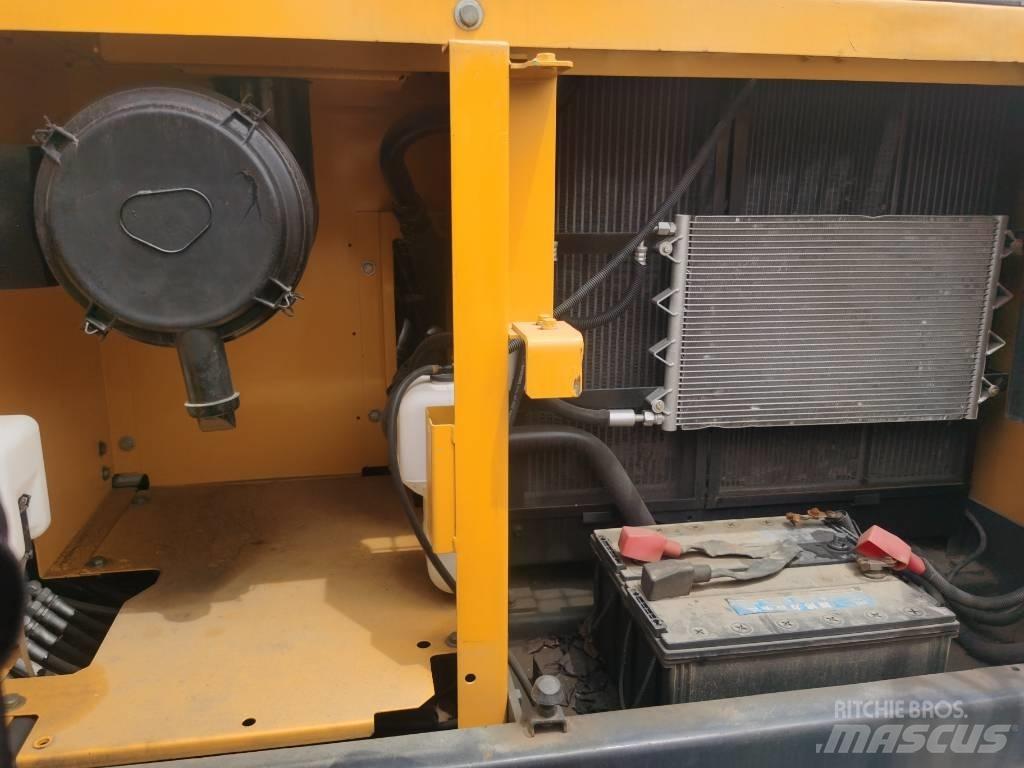 Kobelco SK 200-8 Koparki gąsienicowe