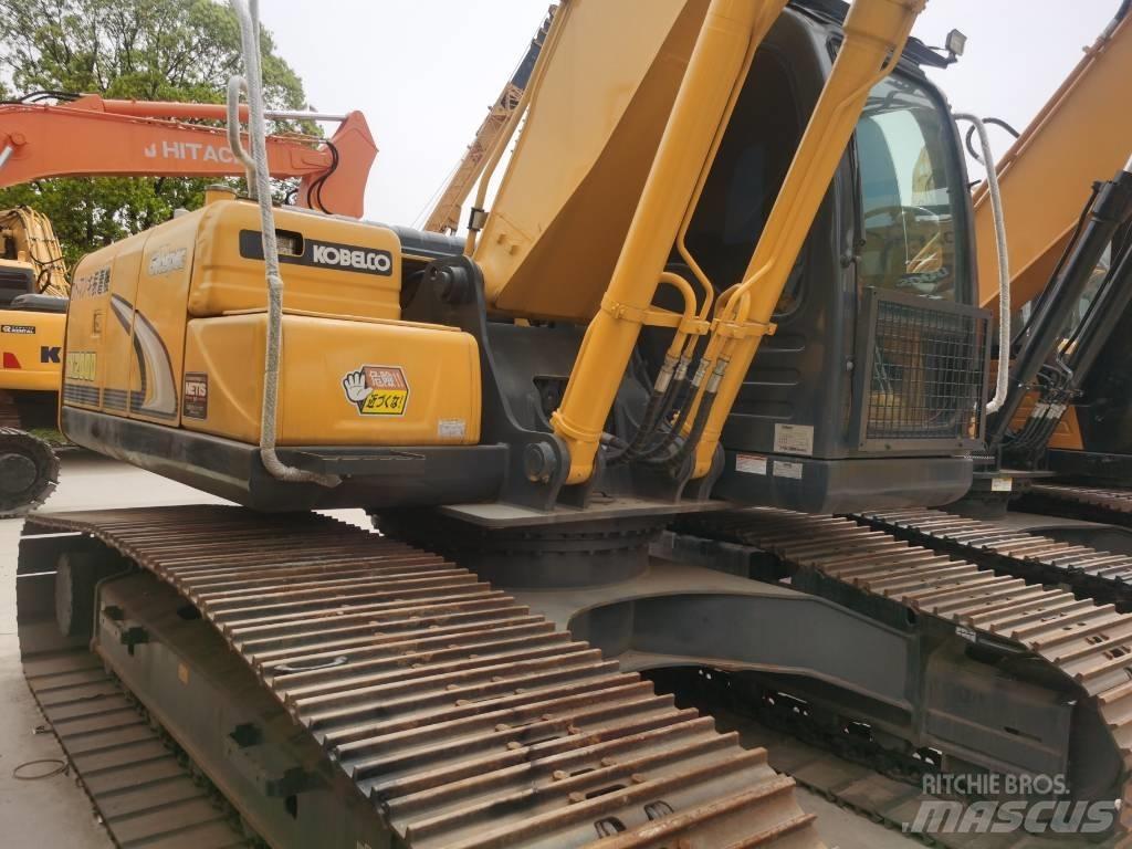 Kobelco SK 200-8 Koparki gąsienicowe