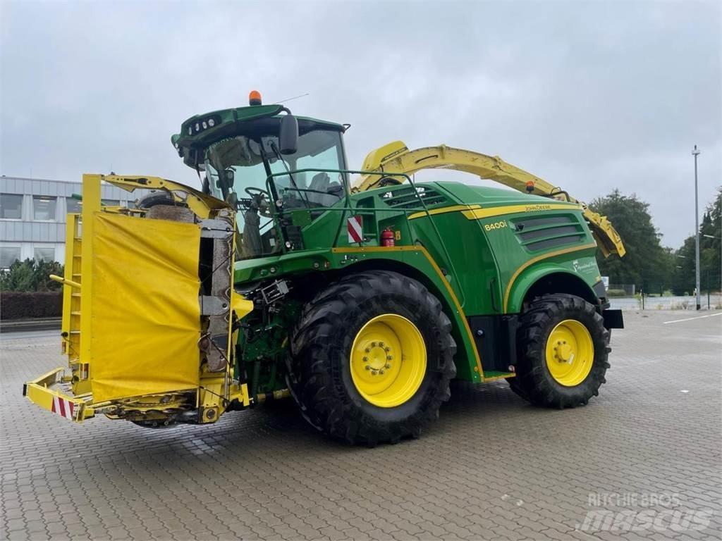 John Deere 8400 i Sieczkarnie samojezdne