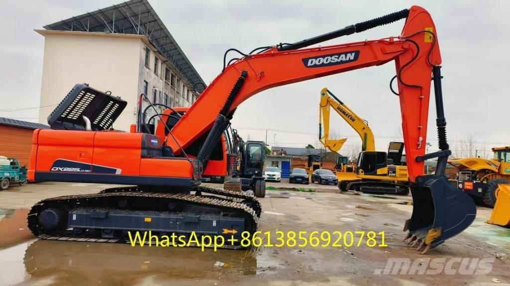 Doosan DX 225 Koparki gąsienicowe